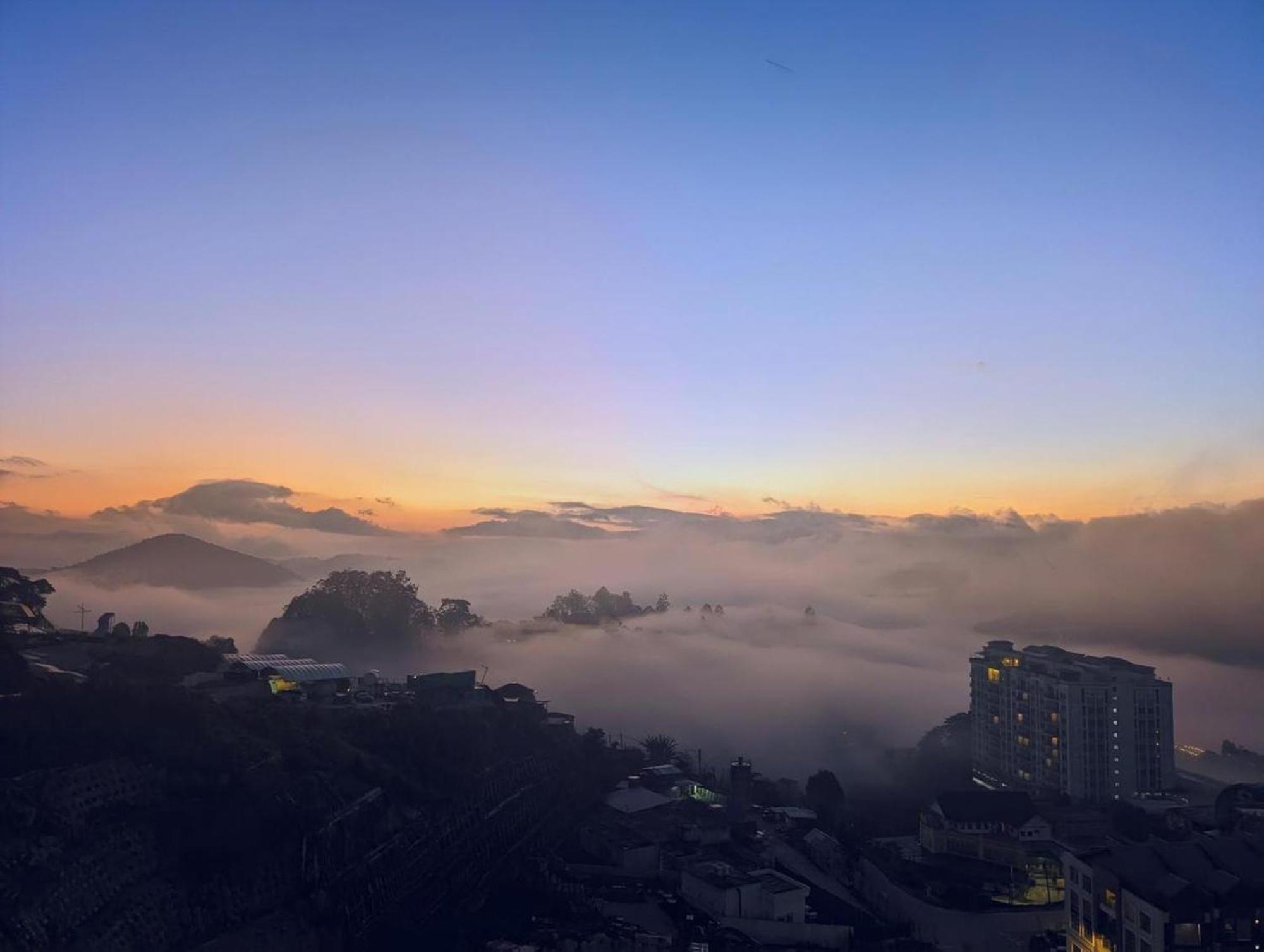 Serene French Family Retreat With Sunrise View Cameron Highlands